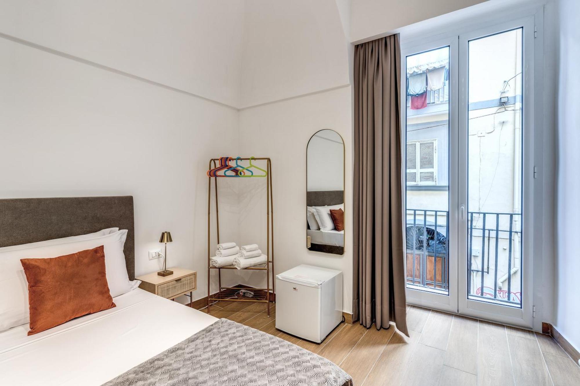 Domus Partenopea Napoli Esterno foto
