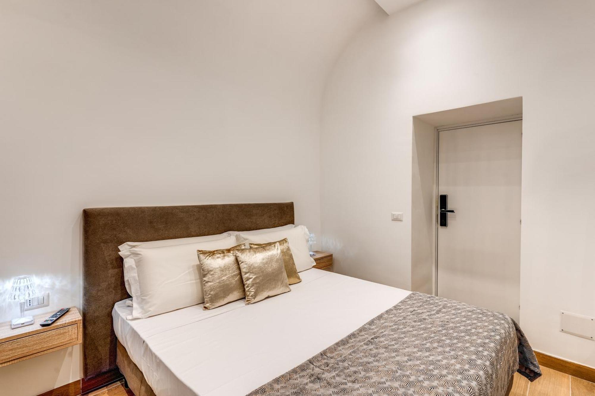 Domus Partenopea Napoli Esterno foto