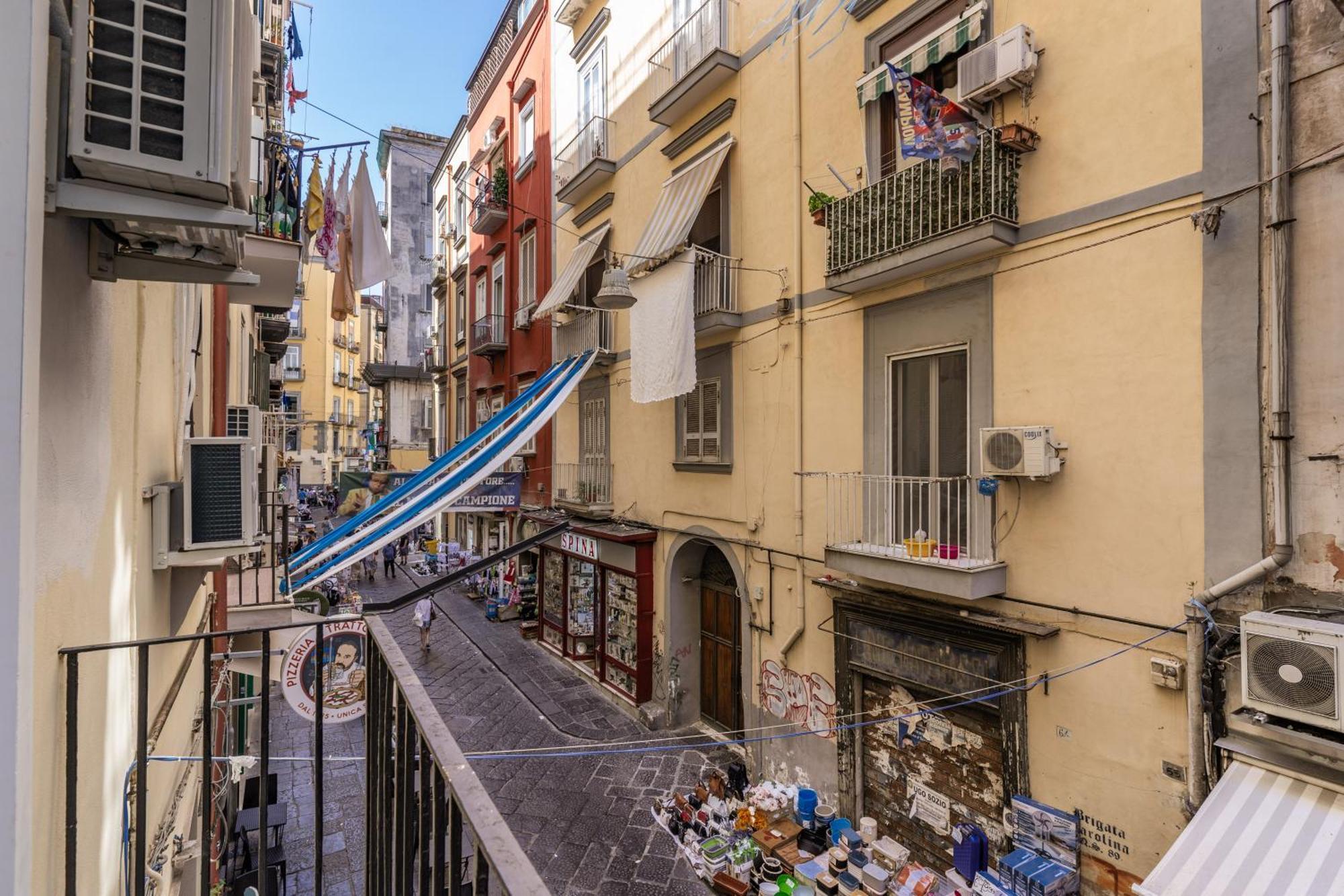 Domus Partenopea Napoli Esterno foto