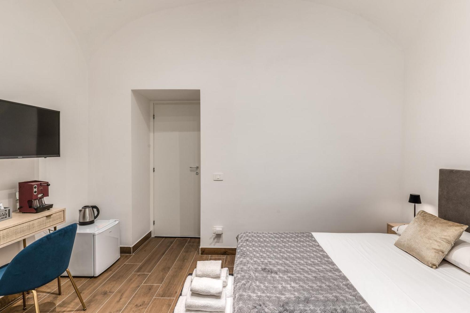 Domus Partenopea Napoli Esterno foto